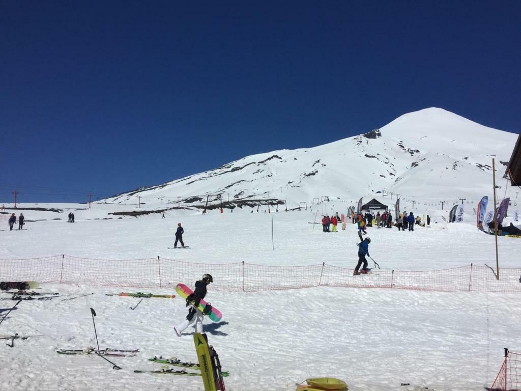 Condominio Robles Camino Al Volcan Pucón Екстериор снимка